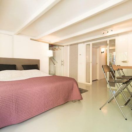 Quiet Apartment For 4 At Park In Center Amsterdam Ngoại thất bức ảnh